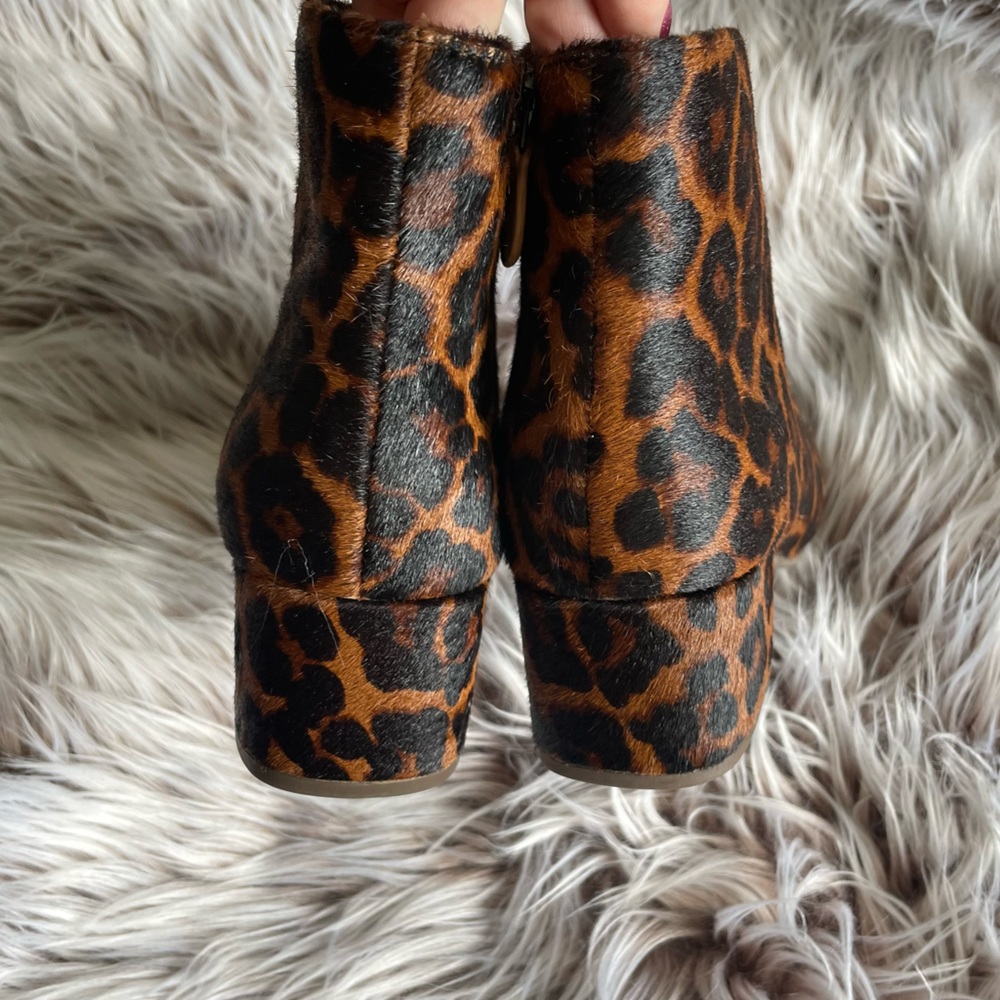NWOT Gentle Souls By Kenneth Cole Leopard Fur Ankle Boots - Picture 3 of 6